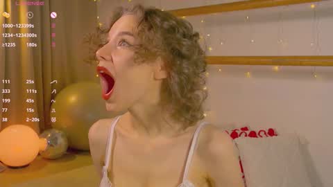 Evy  online show from February 2026 02:10:01 AM