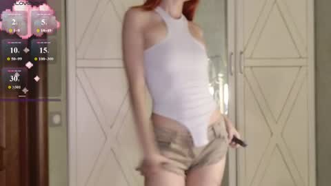 Snapshot of hard_candy_gang chatting on June 2026 05:28:02 PM Molly and BaldMan online show from June 2026 05:28:02 PM