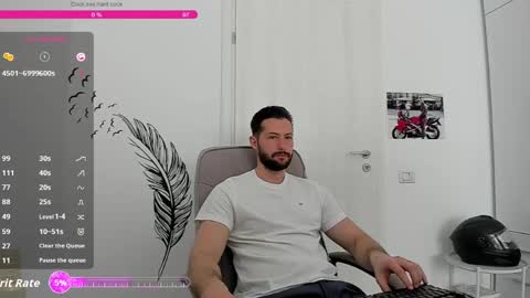 Snapshot of hard_chriss chatting on April 2026 07:52:01 AM Hard Cock online show from April 2026 07:52:01 AM