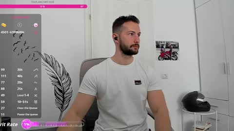 Snapshot of hard_chriss chatting on May 2026 07:25:01 AM Hard Cock online show from May 2026 07:25:01 AM