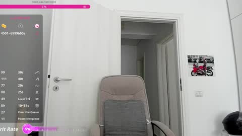 Snapshot of hard_chriss chatting on May 2026 08:45:01 AM Hard Cock online show from May 2026 08:45:01 AM