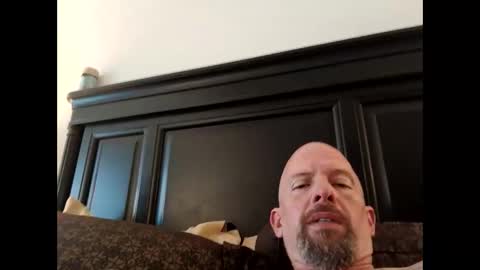 Snapshot of hard_insomnia chatting on March 2026 09:31:01 PM HornyHubby online show from March 2026 09:31:01 PM