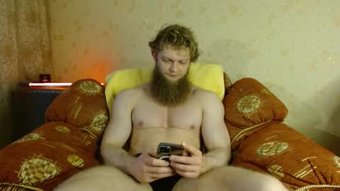 Valentino Hard online show from November 2025 07:10:01 AM