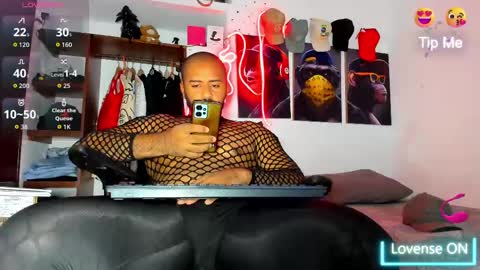 Snapshot of hardboy_latin chatting on November 2025 02:50:01 AM hardboy_latin online show from November 2025 02:50:01 AM