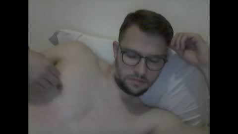 Snapshot of hardboylovemilfmoom chatting on May 2026 09:11:02 PM hardboylovemilfmoom online show from May 2026 09:11:02 PM