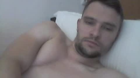 Snapshot of hardboylovemilfmoom chatting on June 2026 09:40:01 AM hardboylovemilfmoom online show from June 2026 09:40:01 AM