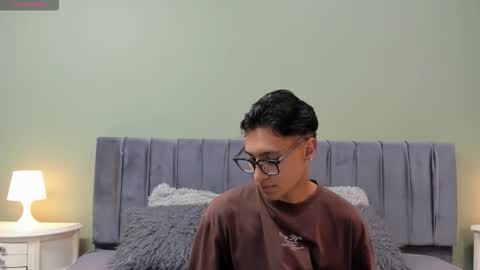 Kade and Demi online show from January 2026 11:19:01 PM