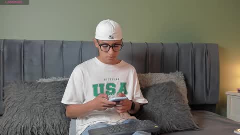 Kade and Demi online show from January 2026 12:13:02 AM