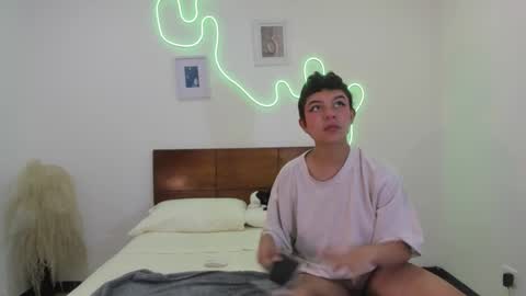 kade and demi independent models online show from February 2026 11:32:01 PM