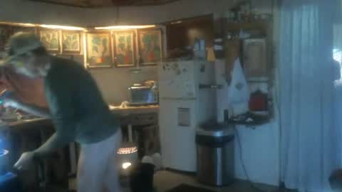 Snapshot of hardinhand44 chatting on December 2024 06:55:01 PM john nobles online show from December 2024 06:55:01 PM