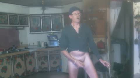 Snapshot of hardinhand44 chatting on December 2024 12:33:01 AM john nobles online show from December 2024 12:33:01 AM