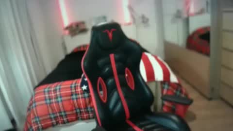 Snapshot of hardmattsteel chatting on December 2024 01:49:02 PM MATTSTEEL - ITALIAN STALLION online show from December 2024 01:49:02 PM