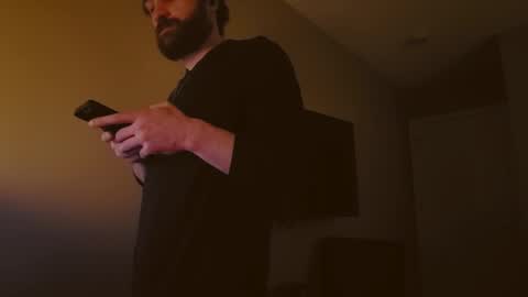 Tom online show from December 2024 02:18:01 AM