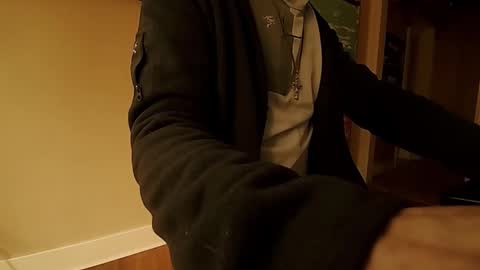 Tom online show from October 2025 10:54:02 PM