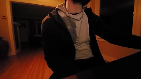 Tom online show from October 2025 04:53:02 AM