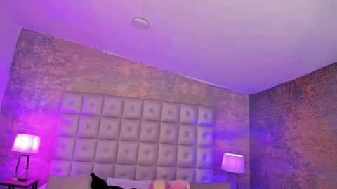 Harimoon online show from November 2025 03:17:01 AM