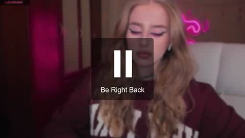 Julia online show from January 2025 04:50:02 AM