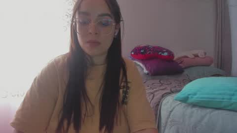 Snapshot of harleynapier chatting on April 2026 08:32:01 PM Natii online show from April 2026 08:32:01 PM