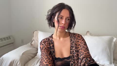 Snapshot of harlowblake___ chatting on January 2025 03:28:02 PM HARLOW BLAKE online show from January 2025 03:28:02 PM