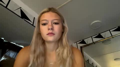 Harper online show from September 2025 05:04:02 PM