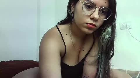 Harper online show from October 2025 03:25:01 AM