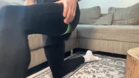 Harrie Bllz online show from November 2025 02:07:01 PM