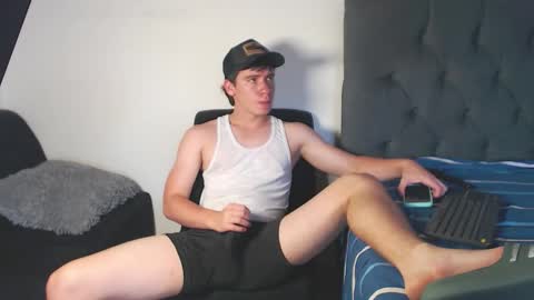 Sebastian online show from October 2025 04:52:01 PM