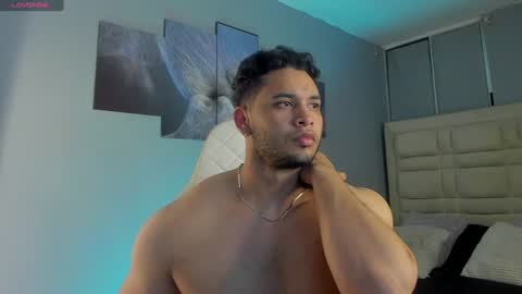 Harry Zandes online show from December 2024 05:42:01 AM