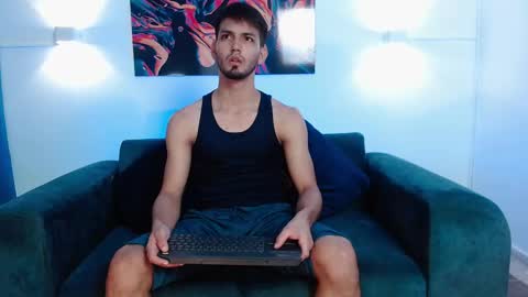 Snapshot of harryfosster chatting on January 2026 06:31:02 PM Harry online show from January 2026 06:31:02 PM