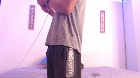 harry thomson online show from December 2024 02:01:01 AM