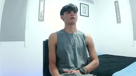 Snapshot of harrythomson1 chatting on July 2026 01:33:01 AM harry thomson online show from July 2026 01:33:01 AM