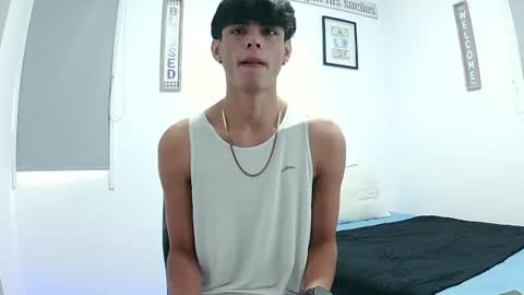 Snapshot of harrythomson1 chatting on July 2026 03:47:02 PM harry thomson online show from July 2026 03:47:02 PM