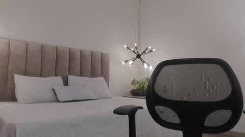 Snapshot of harryy_joness chatting on January 2025 05:41:01 PM Harry Jones online show from January 2025 05:41:01 PM