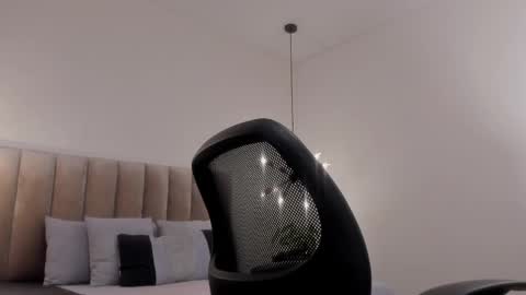 Snapshot of harryy_joness chatting on February 2025 05:43:02 PM Harry Jones online show from February 2025 05:43:02 PM