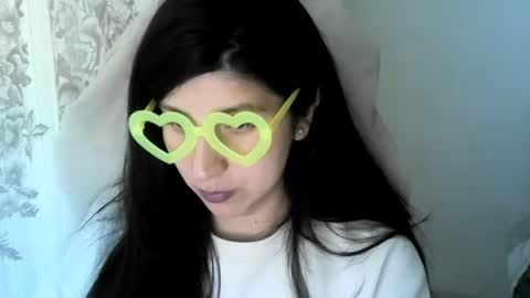 lady online show from October 2025 07:24:01 PM