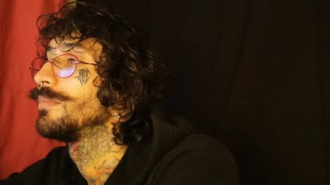 More content   2   online show from February 2025 01:53:01 AM