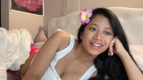 Snapshot of hawaiigirl_ chatting on June 2026 04:59:01 AM hawaiigirl_ online show from June 2026 04:59:01 AM