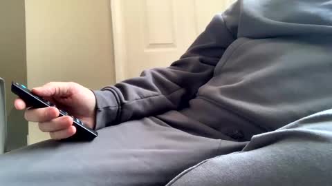 hawks2113 online show from January 2025 12:24:01 PM