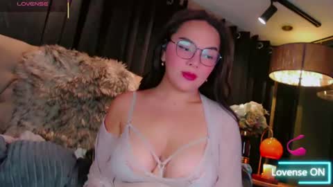 Snapshot of hay_fa chatting on July 2026 05:44:02 AM HAYFA online show from July 2026 05:44:02 AM