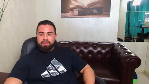 HayesWood online show from December 2025 05:46:01 AM