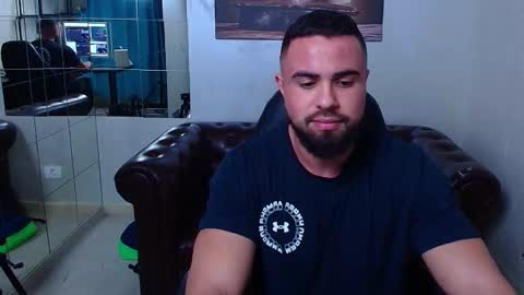 HayesWood online show from December 2025 05:48:02 AM