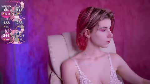 haylaamber online show from February 2025 08:10:01 PM