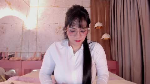 haylenpark online show from April 2026 09:18:01 AM