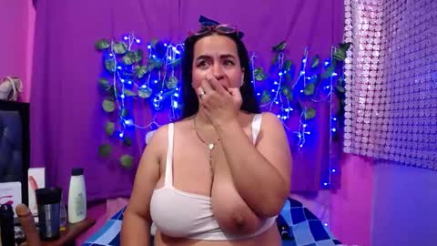 hazel online show from January 2025 10:54:02 PM