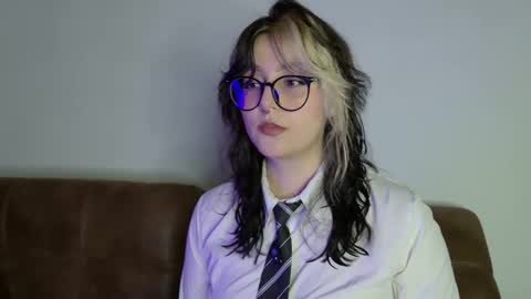 Snapshot of hazelbrownn23 chatting on May 2026 12:30:02 AM Hazel Brown online show from May 2026 12:30:02 AM