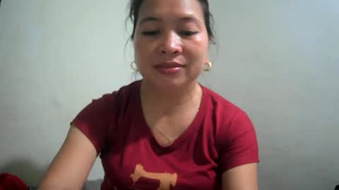 Snapshot of hazeldhane chatting on December 2024 05:43:01 AM hazeldhane online show from December 2024 05:43:01 AM