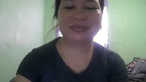 Snapshot of hazeldhane chatting on October 2025 12:44:02 AM hazeldhane online show from October 2025 12:44:02 AM