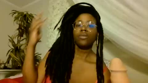 Hazel Hanes online show from January 2026 04:14:01 AM