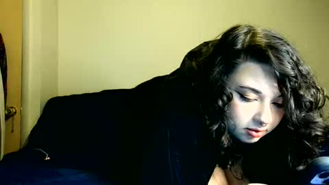 Snapshot of hazelplay444 chatting on November 2025 10:18:02 PM Hazel Play 444 online show from November 2025 10:18:02 PM