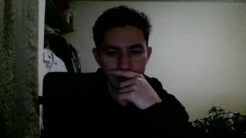 Snapshot of heartbig05 chatting on January 2025 09:17:02 AM heartbig05 online show from January 2025 09:17:02 AM